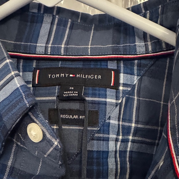 Tommy Hilfiger Men's Navy Checkered Shirt - Picture 3 of 6